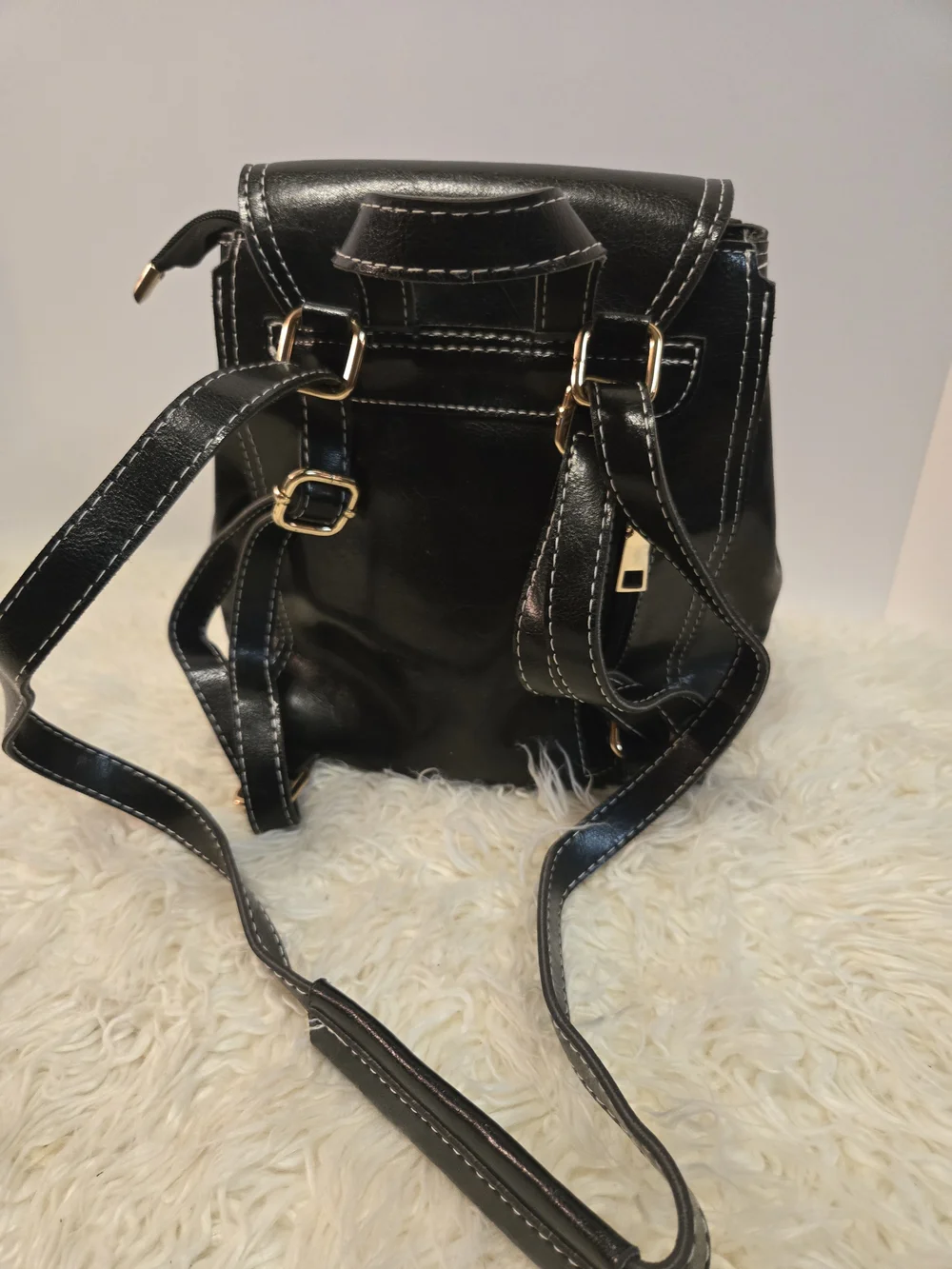 VEGAN Black Leather Crossbody Bag with Contrast Stitching